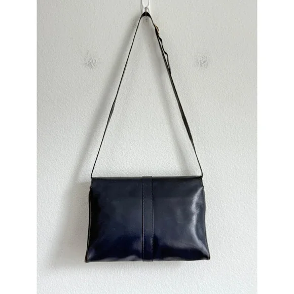 Vintage Salvatore Ferragamo Shoulder Bag Medium Navy Blue Leather Gold Hardware - Picture 10 of 11